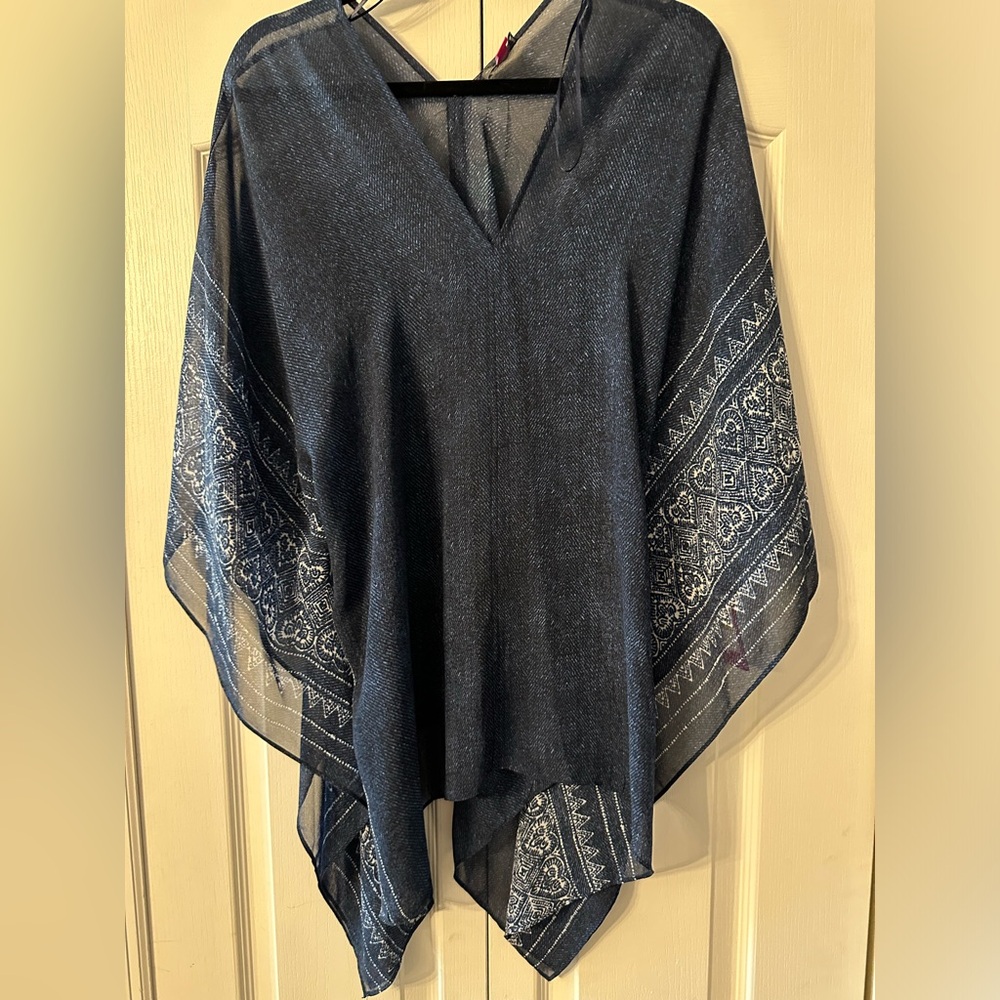NWT poncho
